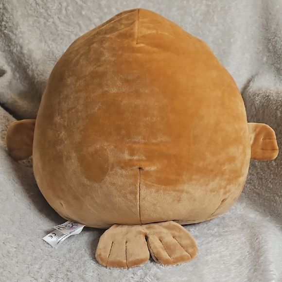 Bruce (Seashell) the Walrus 12" Squishmallow 💥HTF💥 - Picture 3 of 5